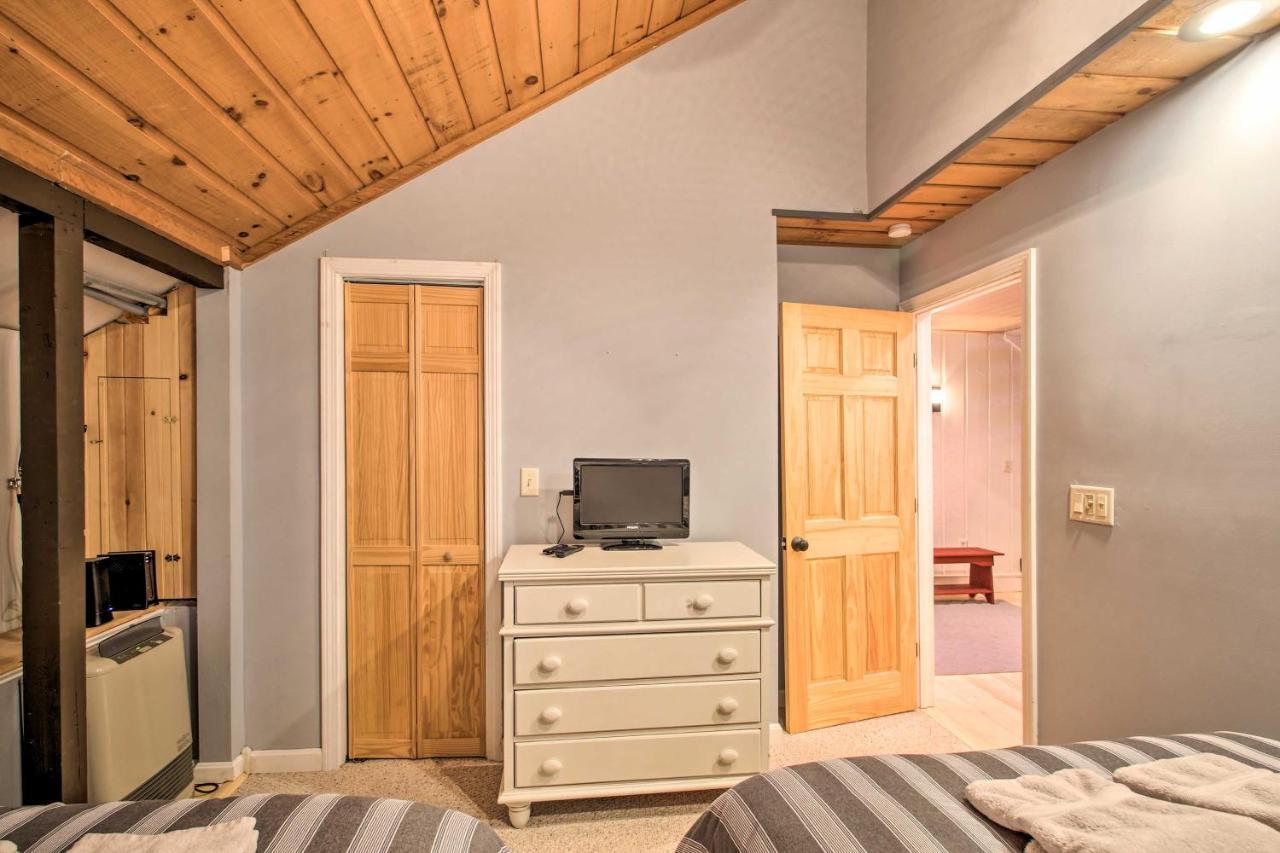 Updated Loon Townhome With Mtn Views And Shuttle! Holiday home
