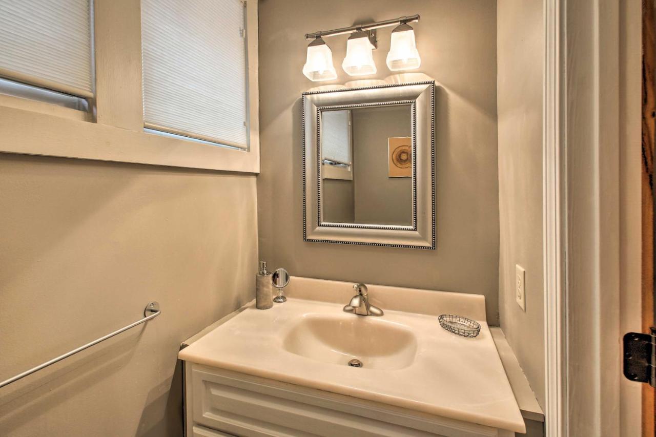 Updated Loon Townhome With Mtn Views And Shuttle! Holiday home *